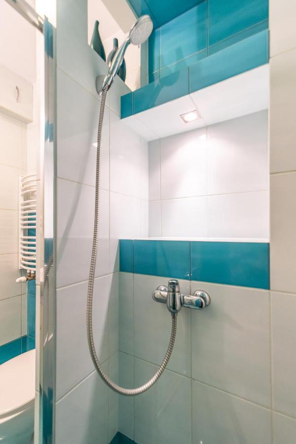 Pod Roza Wiatrow Apartment Kolobrzeg Ngoại thất bức ảnh