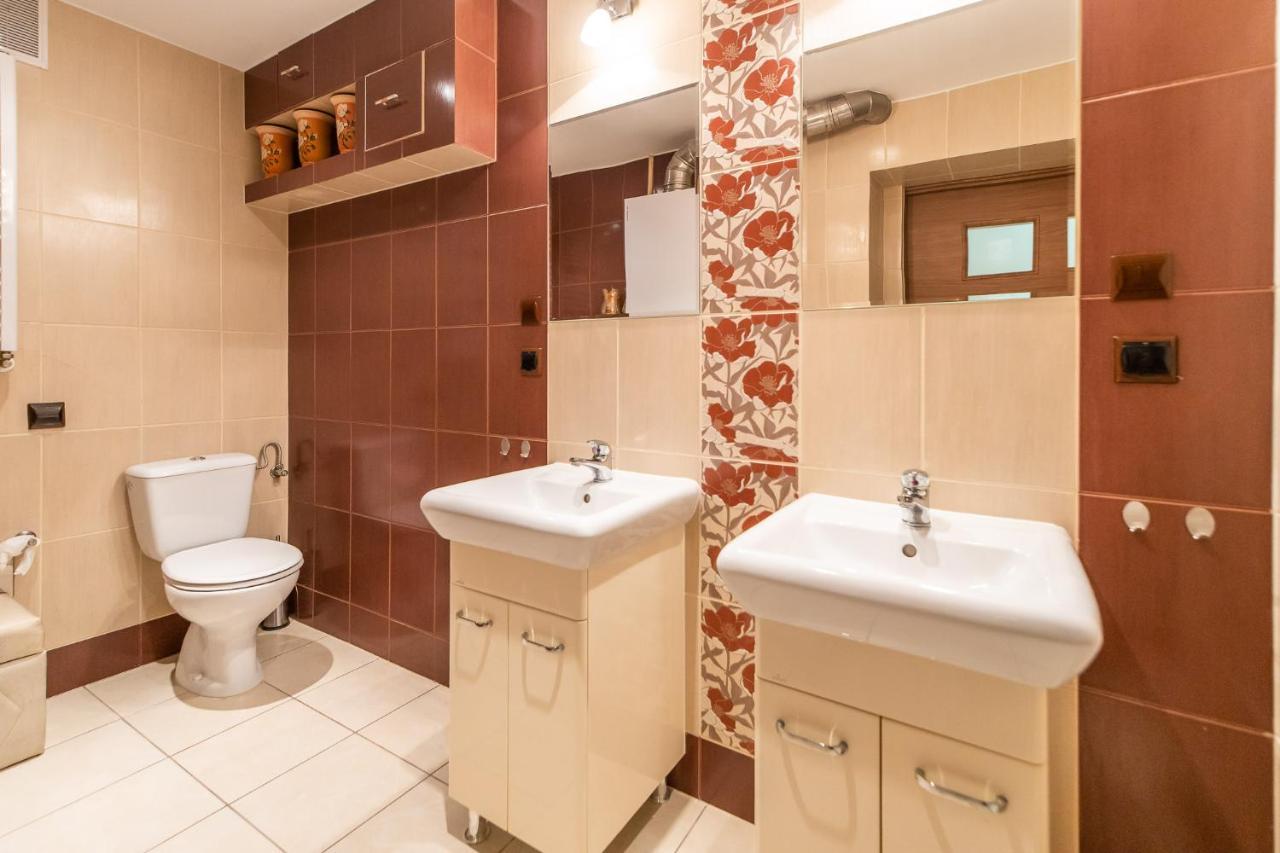 Pod Roza Wiatrow Apartment Kolobrzeg Ngoại thất bức ảnh